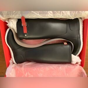 NEW Hunter Women’s Original Tall Calendar Sole Rubber Black Red Boots - SIZE 7